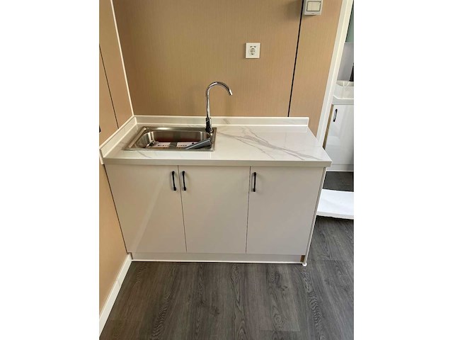 2025 rhino-cross-container 018541 40ft hq / 12 m containerwoning / container office unit - afbeelding 36 van  45