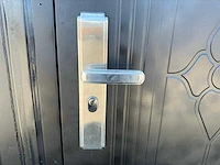 2025 rhino-cross-containers 1 deur en 3 ramen zwart 40ft hq/12 m - containerwoning / container office unit - afbeelding 10 van  35