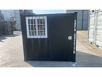 2025 rhino-cross-containers 8ft zwart zeecontainer met deur en raam - afbeelding 3 van  7