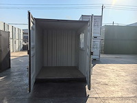 2025 rhino-cross-containers 8ft zwart zeecontainer met deur en raam - afbeelding 4 van  7