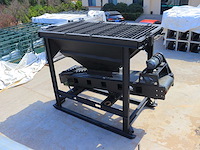 2025 rhino-cross doseerbak met transportband overig voertechniek - afbeelding 9 van  14