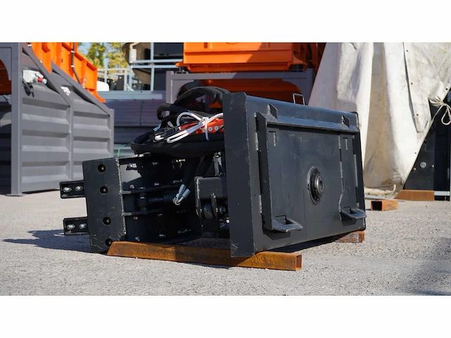 2025 rhino-cross grapple claw grijp klauw ten behoeve van schranklader - afbeelding 7 van  8