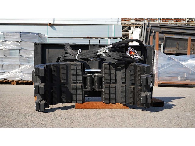 2025 rhino-cross grapple claw grijp klauw ten behoeve van schranklader - afbeelding 3 van  8