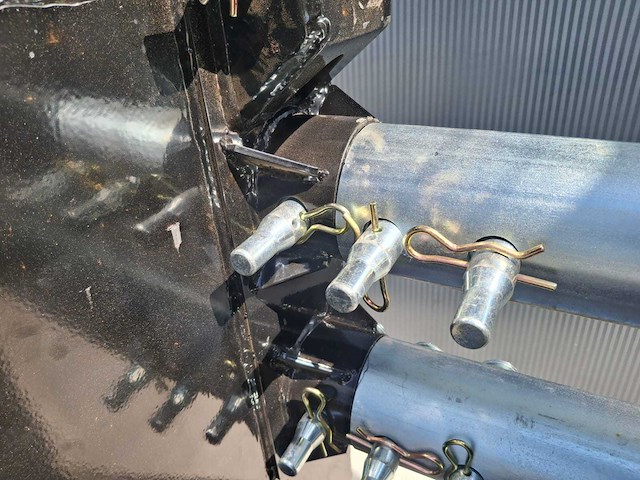 2025 rhino-cross trench shield 300x220x50cm geulscherm/graafscherm - afbeelding 9 van  17