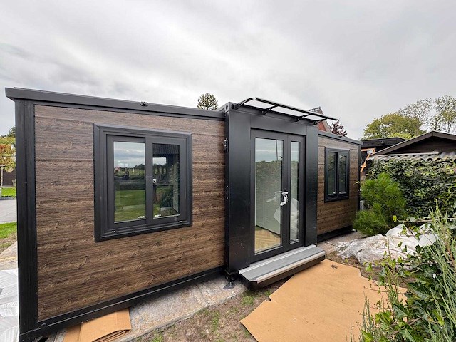 2025 rhino houses 36,5 m2 2 slaapkamers, badkamer en keuken mobiele woonunit / tiny house - afbeelding 1 van  20