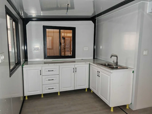 2025 rhino houses 36,5 m2 wit 2 slaapkamers, badkamer en keuken mobiele woonunit / tiny house - afbeelding 9 van  26