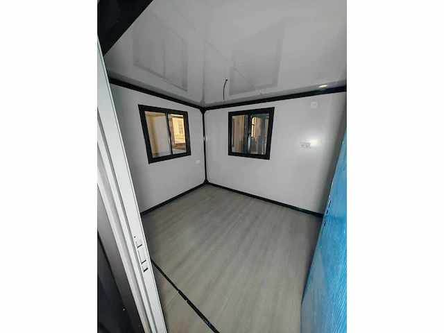 2025 rhino houses 36,5 m2 wit 2 slaapkamers, badkamer en keuken mobiele woonunit / tiny house - afbeelding 13 van  26