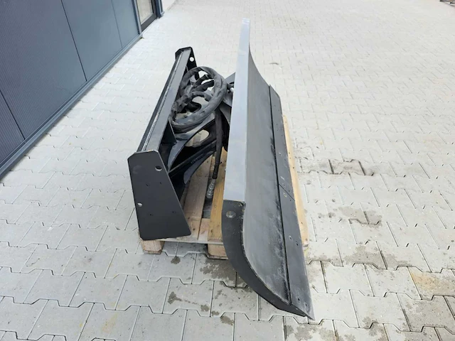 2025 shovel sneeuwschuiver - afbeelding 14 van  17