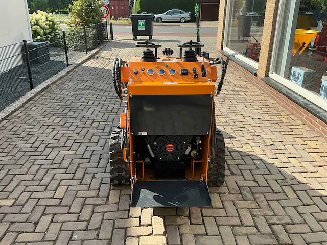 2025 skid steer loader qb480 - afbeelding 13 van  18