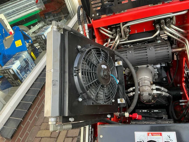 2025 skid steer - afbeelding 9 van  22