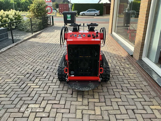 2025 skid steer - afbeelding 18 van  22
