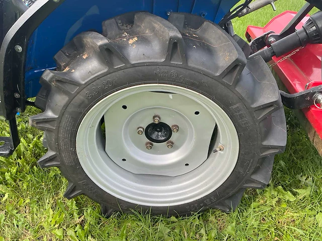 2025 solis s26 + minitractor met klepelmaaier - afbeelding 26 van  27