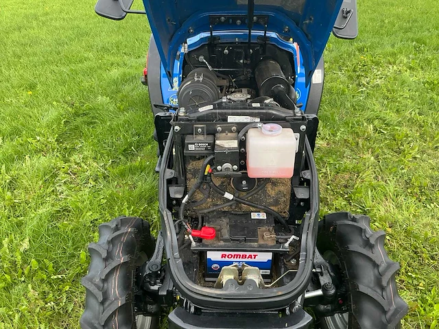 2025 solis s26 + minitractor met klepelmaaier - afbeelding 17 van  27