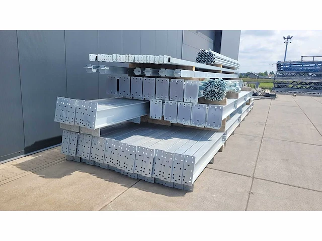 2025 staalconstructie (18,00x35,00 mtr) (630m²) - afbeelding 3 van  7