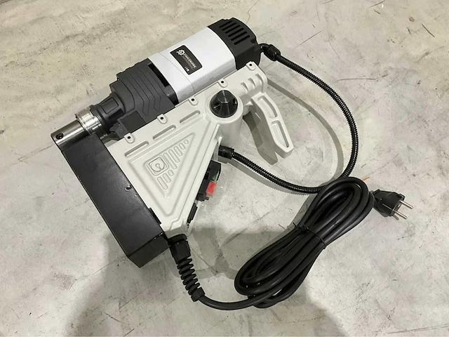 2025 stahlgruppe sg45m magnetische boormachine + 7 delige kernboorset - afbeelding 1 van  21