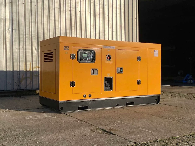 2025 stahltech 70 kva noodstroom diesel generator - afbeelding 1 van  11