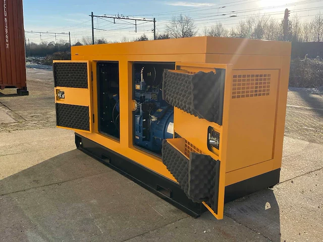 2025 stahltech 70 kva noodstroom diesel generator - afbeelding 7 van  11