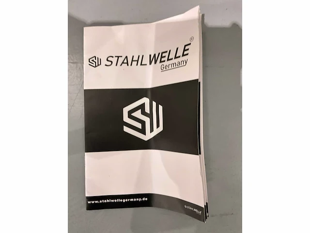 2025 stahlwelle germany swlh1-80t 80-tons hydraulische garagekrik - afbeelding 5 van  14
