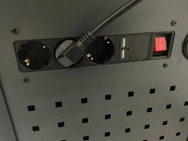 2025 stahlwerk germany sw 8 gereedschapswagen - afbeelding 19 van  26