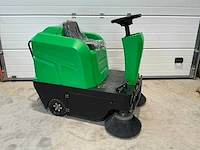 2025 stahlwerk sw1250 zelfrijdende veegmachine - afbeelding 6 van  22
