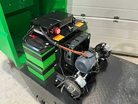 2025 stahlwerk sw1250 zelfrijdende veegmachine - afbeelding 8 van  22
