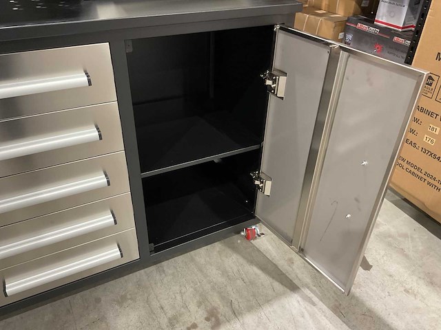 2025 stahlworks 7-18-01c rvs / zilver handvat gereedschapkast verrijdbaar - afbeelding 2 van  19