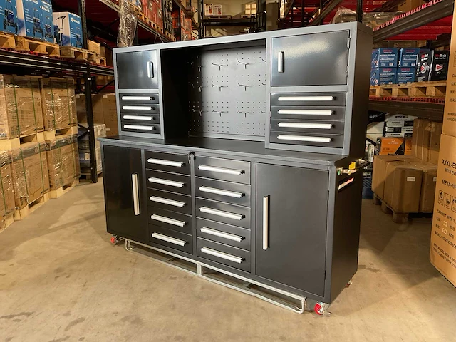 2025 stahlworks 7-18-01c zwart / zilver handvat gereedschapkast verrijdbaar - afbeelding 8 van  16