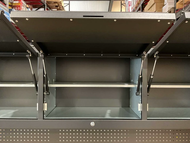 2025 stahlworks deluxe black 72 inch high 15 laden werkbank - afbeelding 11 van  20