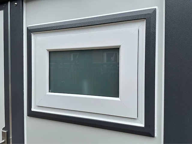 2025 stahlworks deluxe sanitairunit / douche unit - afbeelding 29 van  33