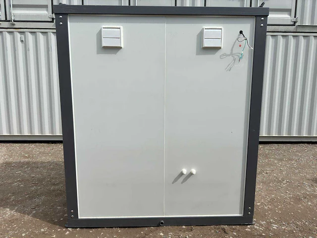 2025 stahlworks double sanitairunit / douche unit - afbeelding 10 van  14