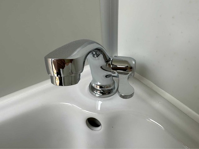 2025 stahlworks double sanitairunit / toiletunit - afbeelding 4 van  30