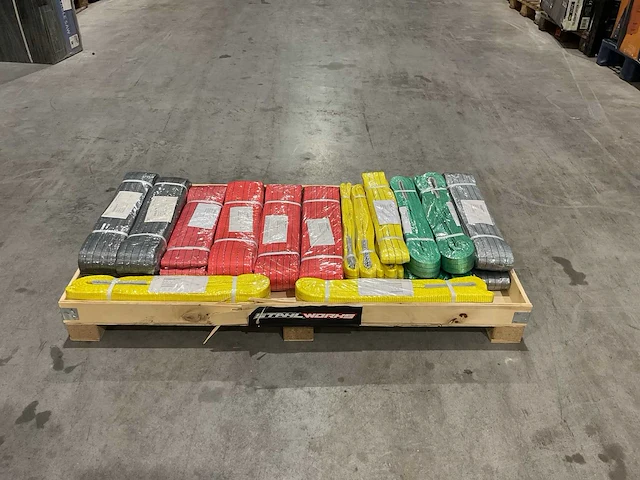 2025 stahlworks hijsbanden hijs heftechniek - afbeelding 1 van  4