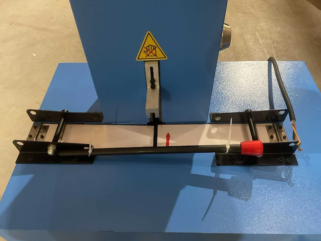 2025 stahlworks hydraulische slangen zaagmachine - afbeelding 10 van  10