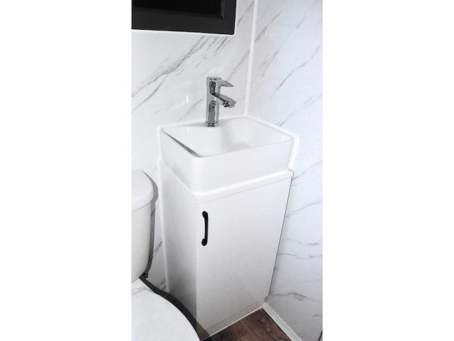 2025 stahlworks mobile woonunit/kantoorunit - afbeelding 5 van  8