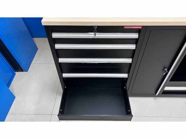 2025 stahlworks os-02 150x55x203 cm werkbank - afbeelding 3 van  7