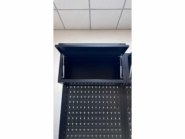 2025 stahlworks os-02 150x55x203 cm werkbank - afbeelding 6 van  7