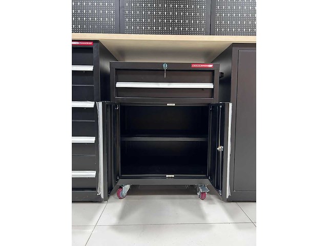 2025 stahlworks os-18 225x55x203 cm werkbank - afbeelding 4 van  6