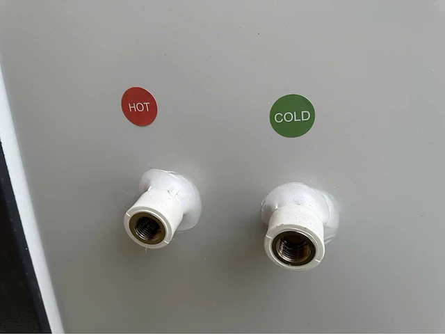 2025 stahlworks standard sanitairunit / douche-/toiletunit - afbeelding 30 van  41