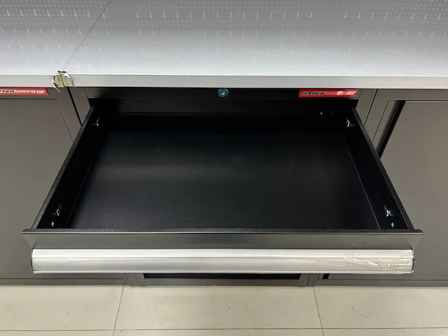 2025 stahlworks tc-207 420x55x203 cm werkbank - afbeelding 5 van  10