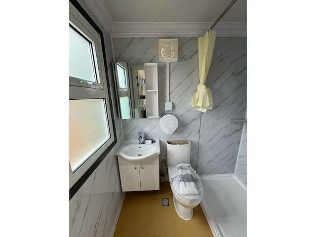 2025 stahlworks type d wit inclusief badkamer en keuken mobiele woonunit / tiny house - afbeelding 16 van  17