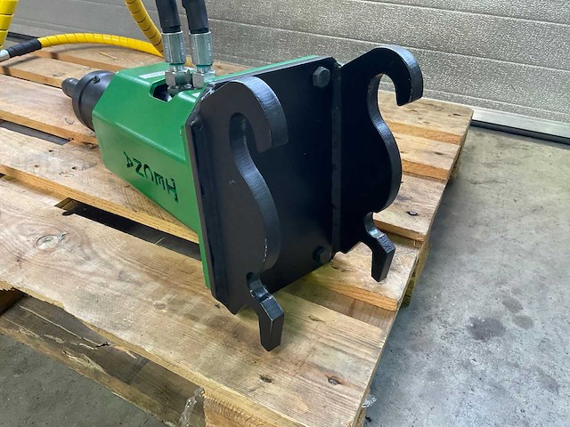 2025 tecna tbk 60 h hydraulische sloophamer (cw00) - afbeelding 6 van  7