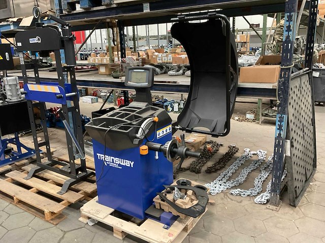 2025 trainsway zh827l banden balanceerapparaat - afbeelding 2 van  7