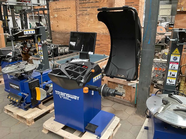 2025 trainsway zh827x banden balanceerapparaat - afbeelding 1 van  9