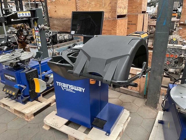 2025 trainsway zh827x banden balanceerapparaat - afbeelding 2 van  9