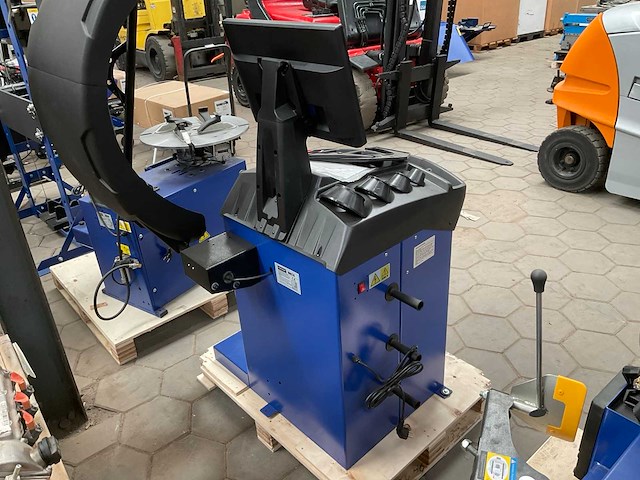 2025 trainsway zh827x banden balanceerapparaat - afbeelding 7 van  9