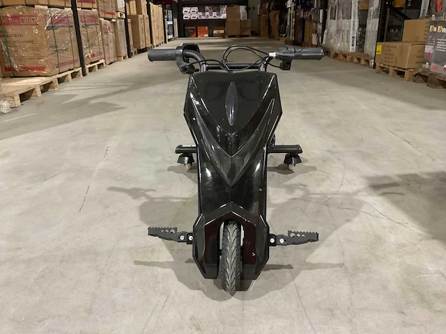 2025 ultra motocross 205w zw elektrische drift trike - afbeelding 10 van  14