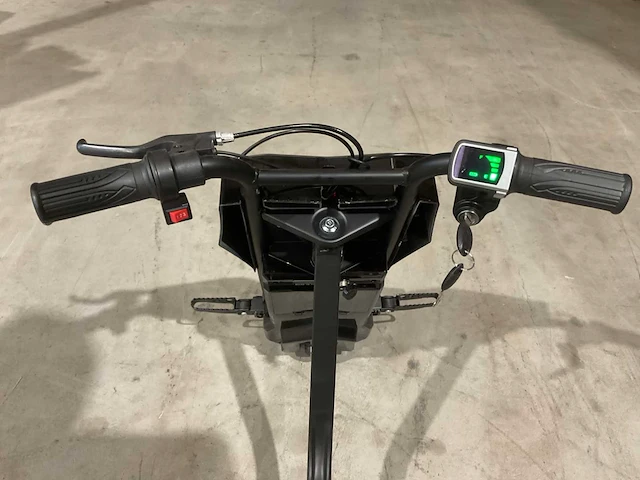 2025 ultra motocross 205w zw elektrische drift trike - afbeelding 2 van  14