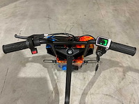 2025 ultra motocross 250w bl/or elektrische drift trike - afbeelding 10 van  14