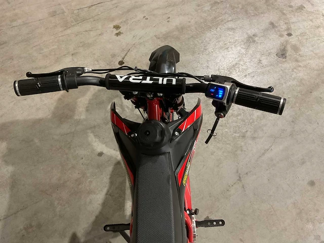 2025 ultra motocross ilx1000 rd elektrische crossmotor - afbeelding 2 van  11