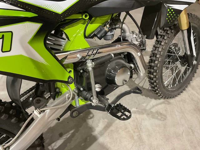 2025 ultra motocross ilx125 crossmotor groen - afbeelding 9 van  18